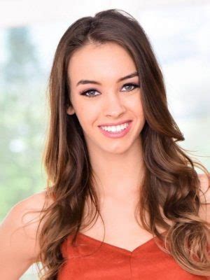 Charity Crawford: Bio, Height, Weight, Age, Measurements.